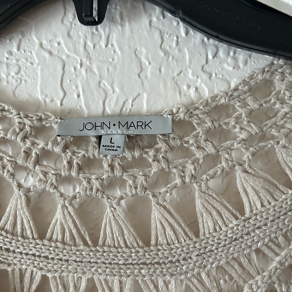 John Mark mixed media tunic. - Picture 6 of 6